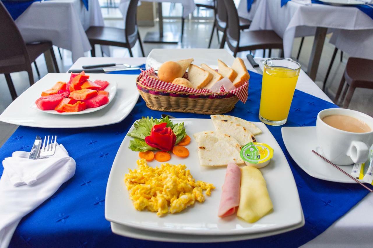 Hotel Medellin Rodadero 3*